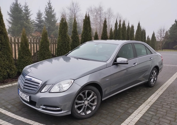 Mercedes-Benz Klasa E cena 55000 przebieg: 126000, rok produkcji 2011 z Siedlce małe 92